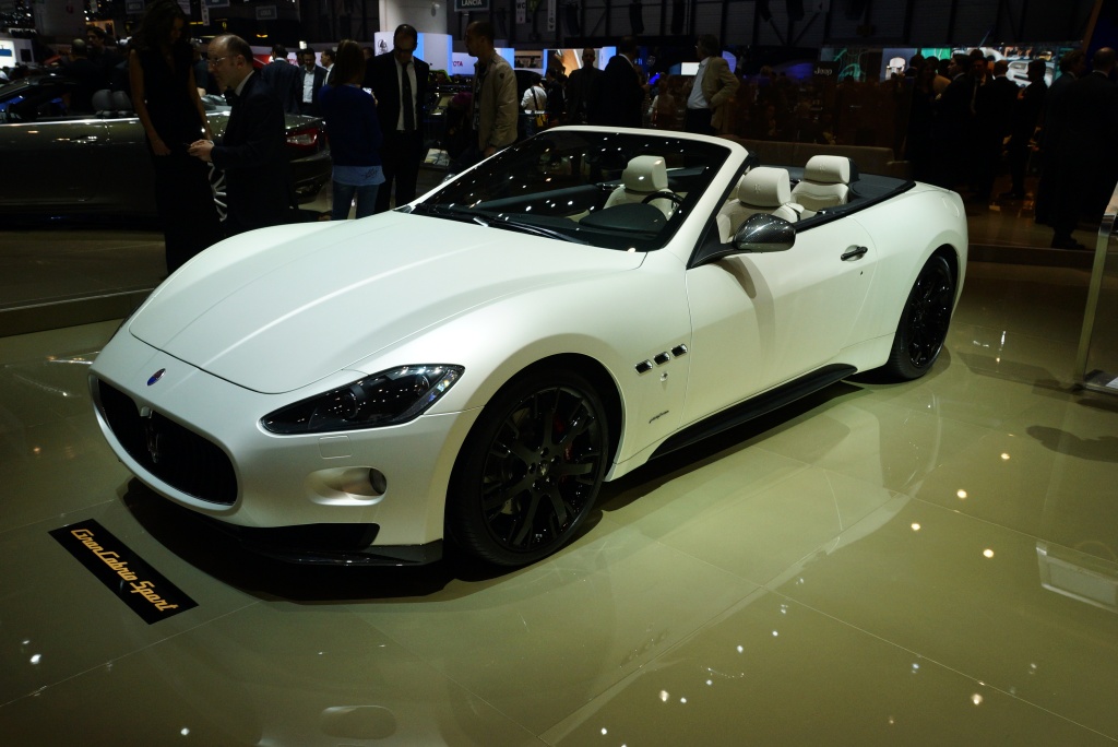 2012 Geneva Motor Show-1