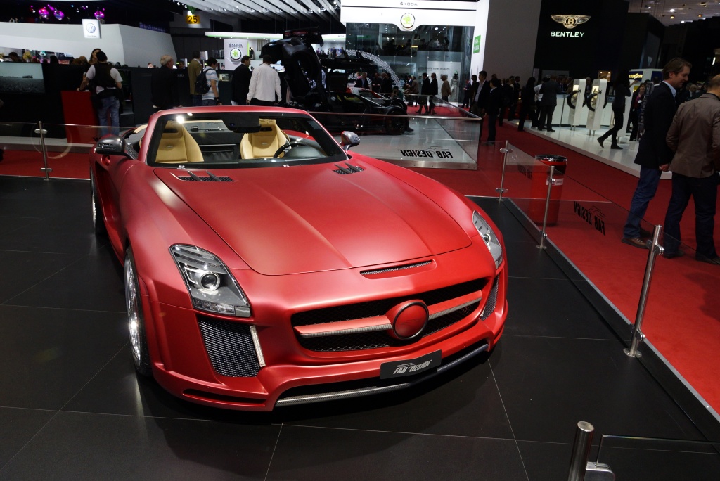 2012 Geneva Motor Show-1