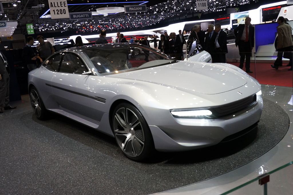 2012 Geneva Motor Show-1