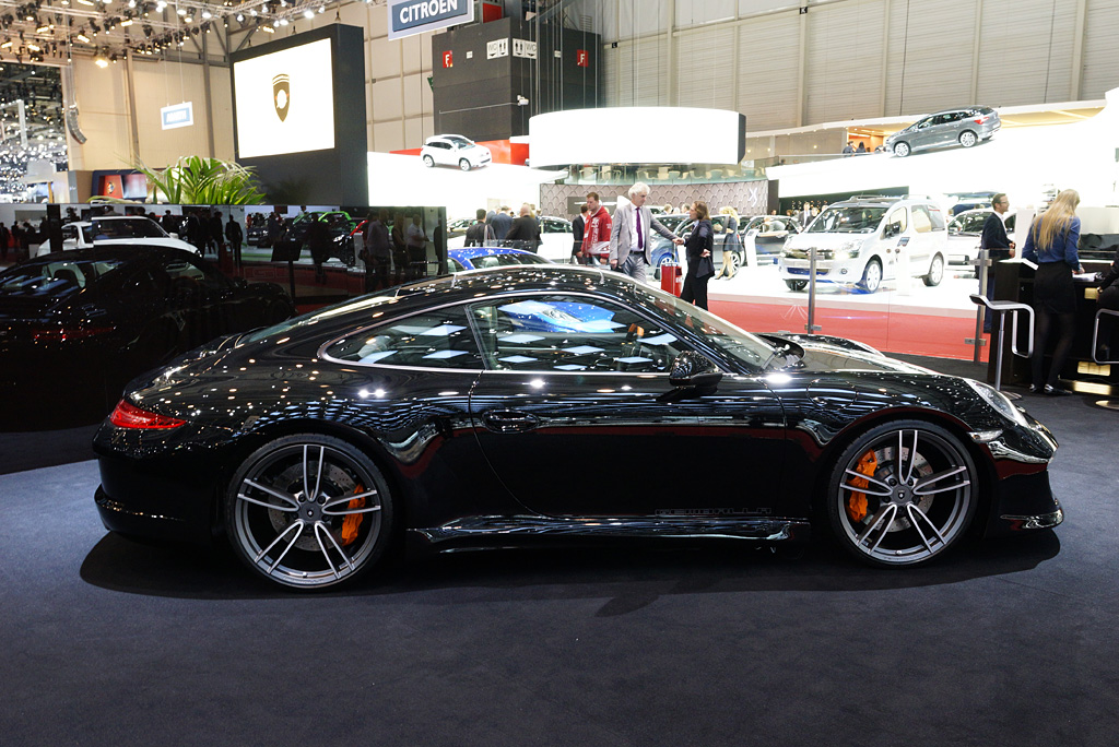 2012 Geneva Motor Show-1