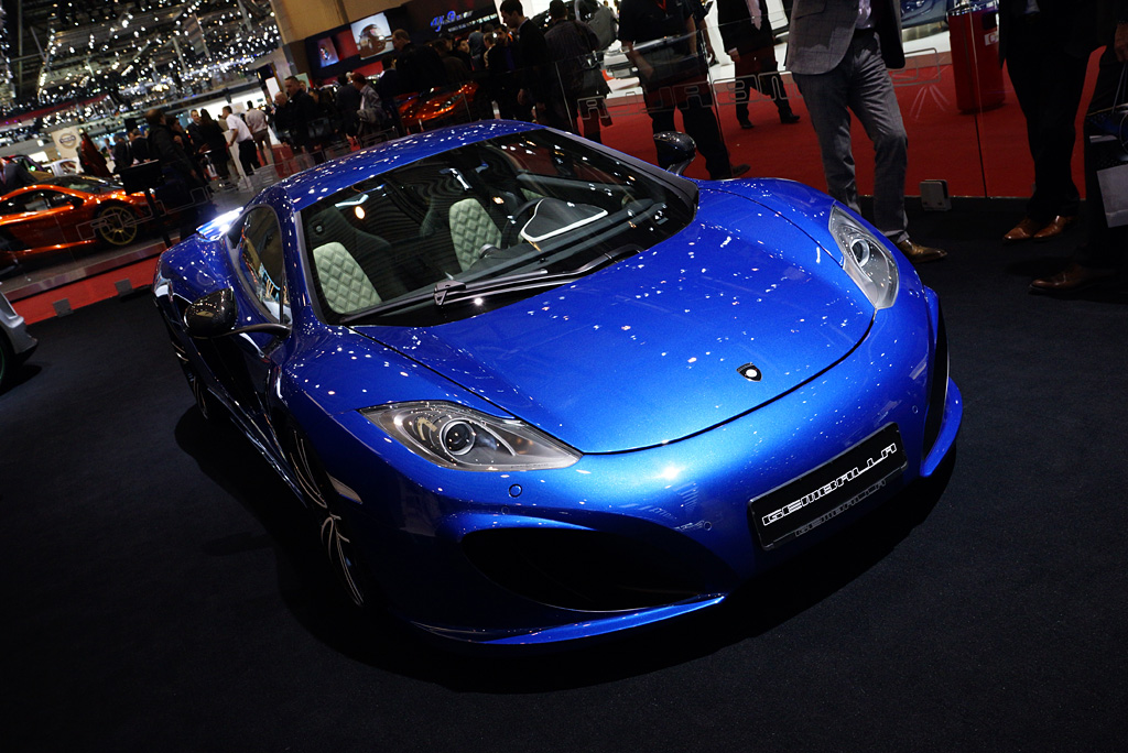 2012 Geneva Motor Show-1