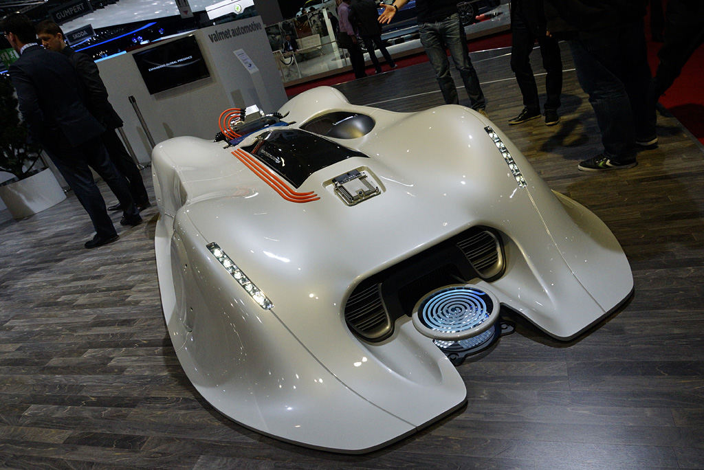 2012 Geneva Motor Show-1