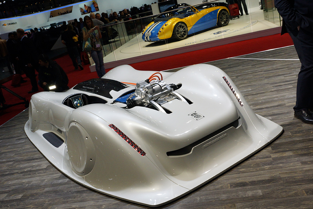 2012 Geneva Motor Show-1