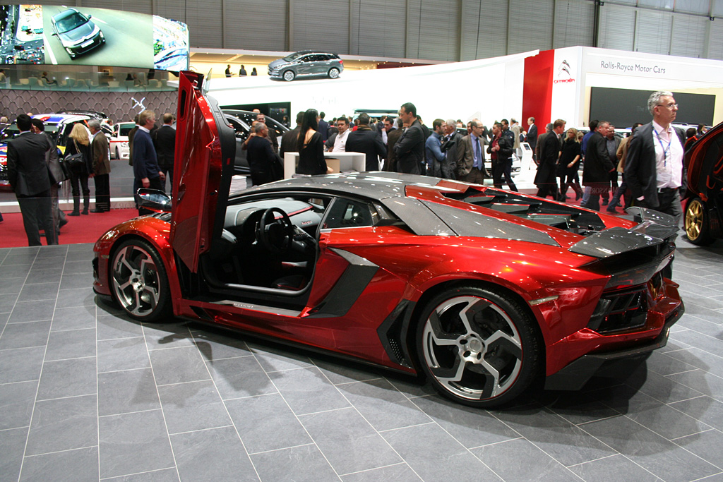 2012 Geneva Motor Show-1