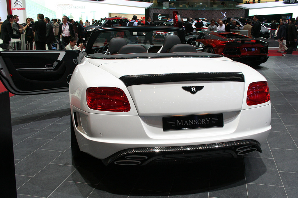 2012 Geneva Motor Show-1