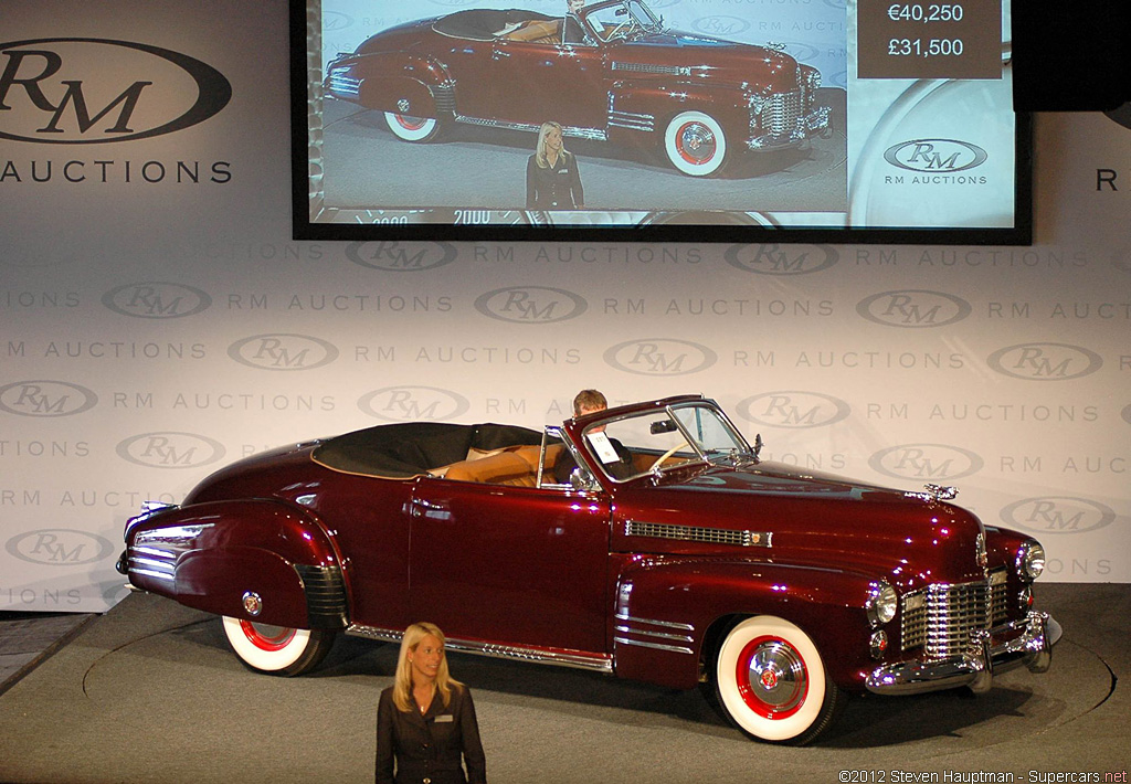 1941 Cadillac Series 62 Convertible Coupe