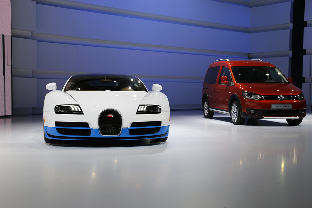 2012 Bugatti 16/4 Veyron Grand Sport Vitesse Gallery