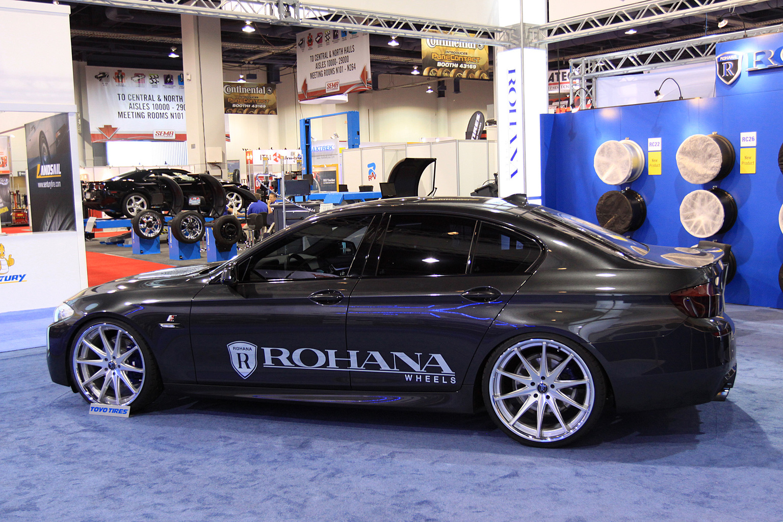 2012 SEMA Show-2