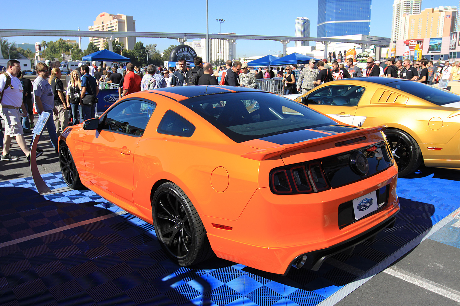 2012 SEMA Show-3