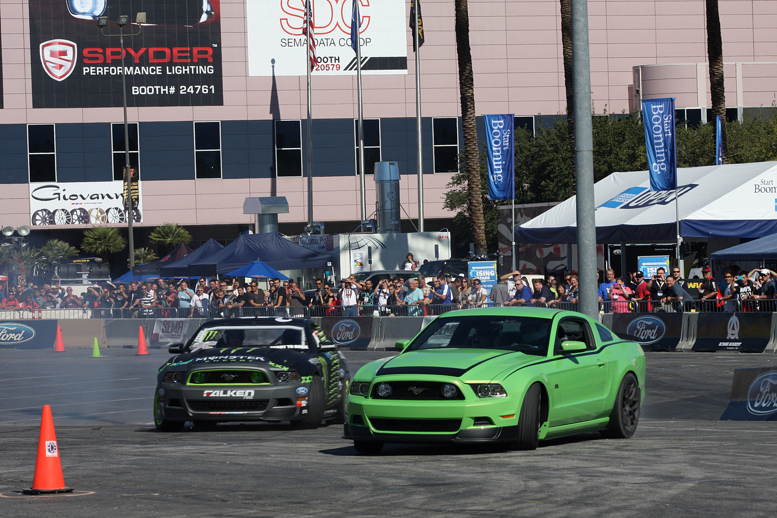 2012 SEMA Show-3