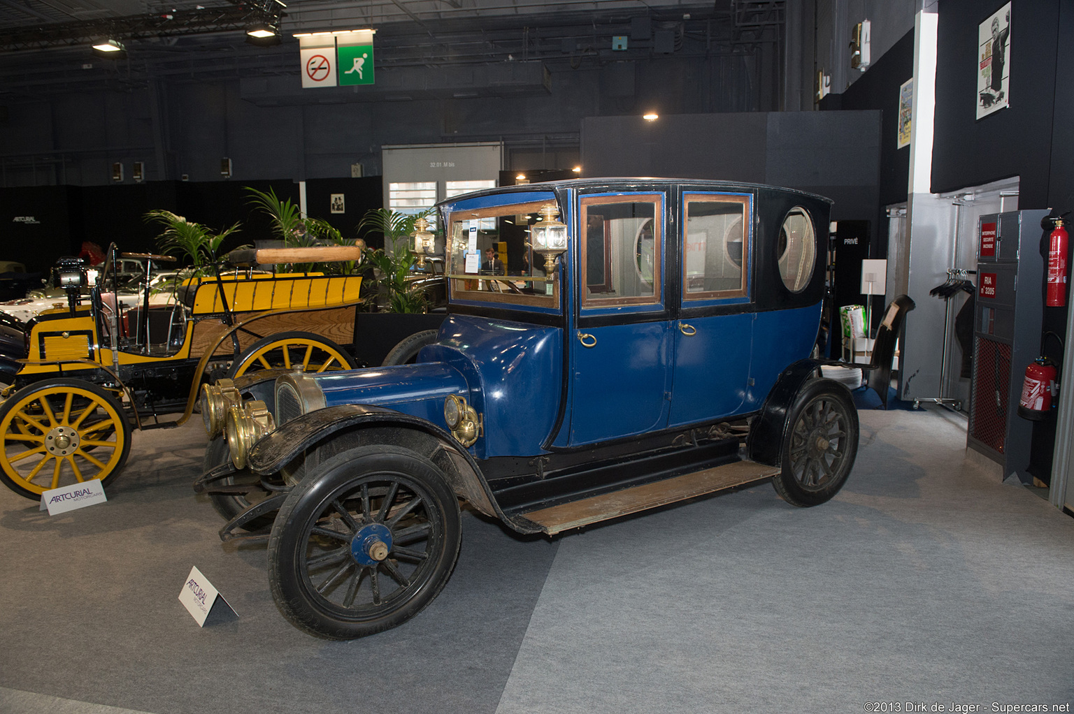 Artcurial Motorcars à 2013 Rétromobile