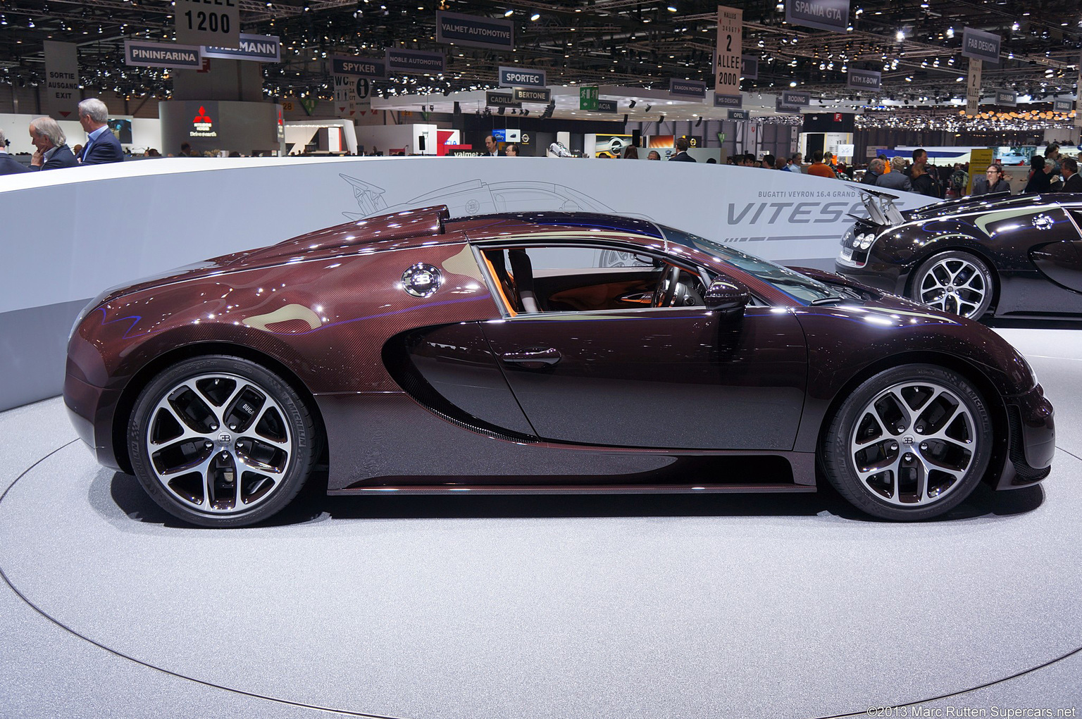 2012 Bugatti 16/4 Veyron Grand Sport Vitesse Gallery