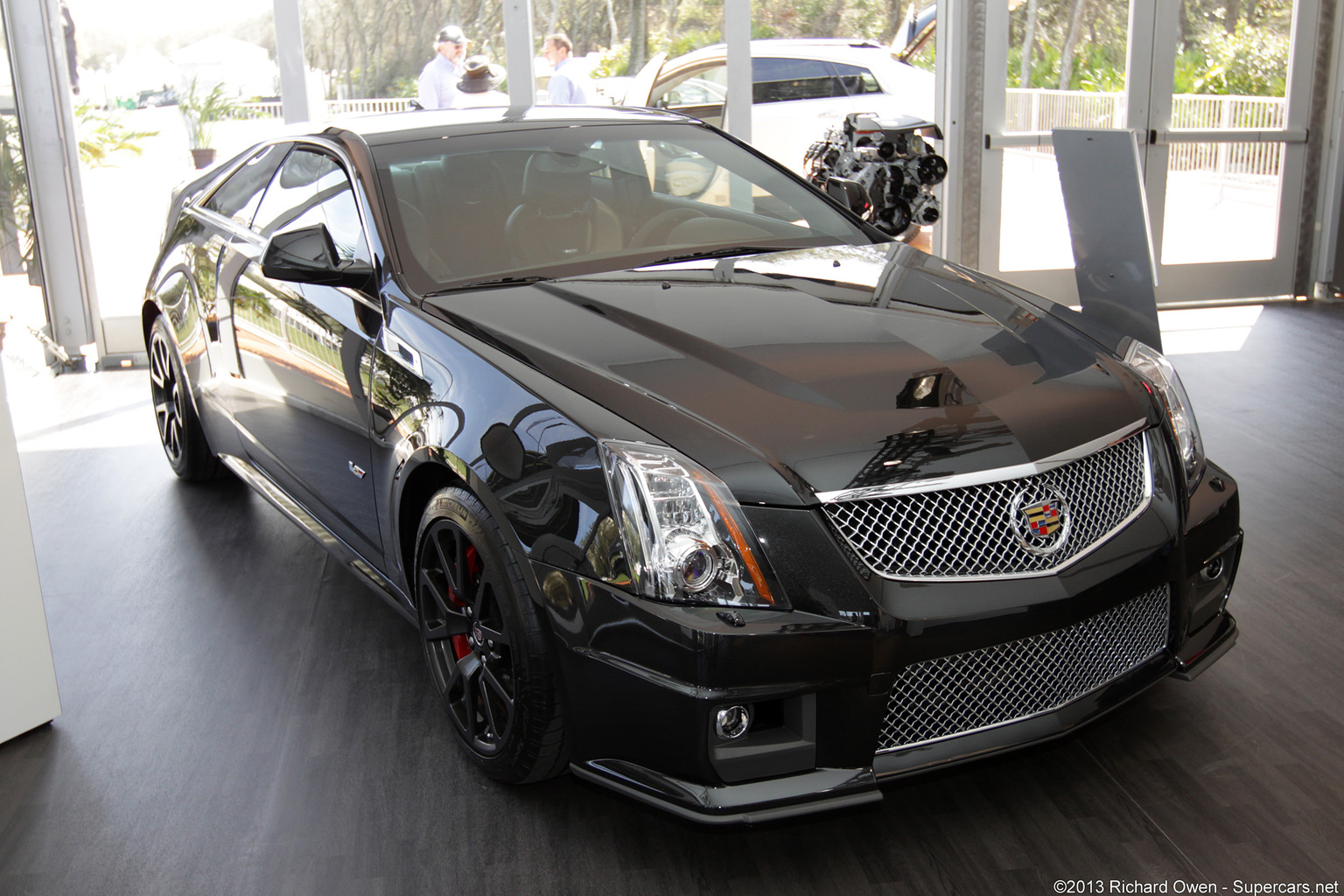 2011 Cadillac CTS-V Coupe Gallery