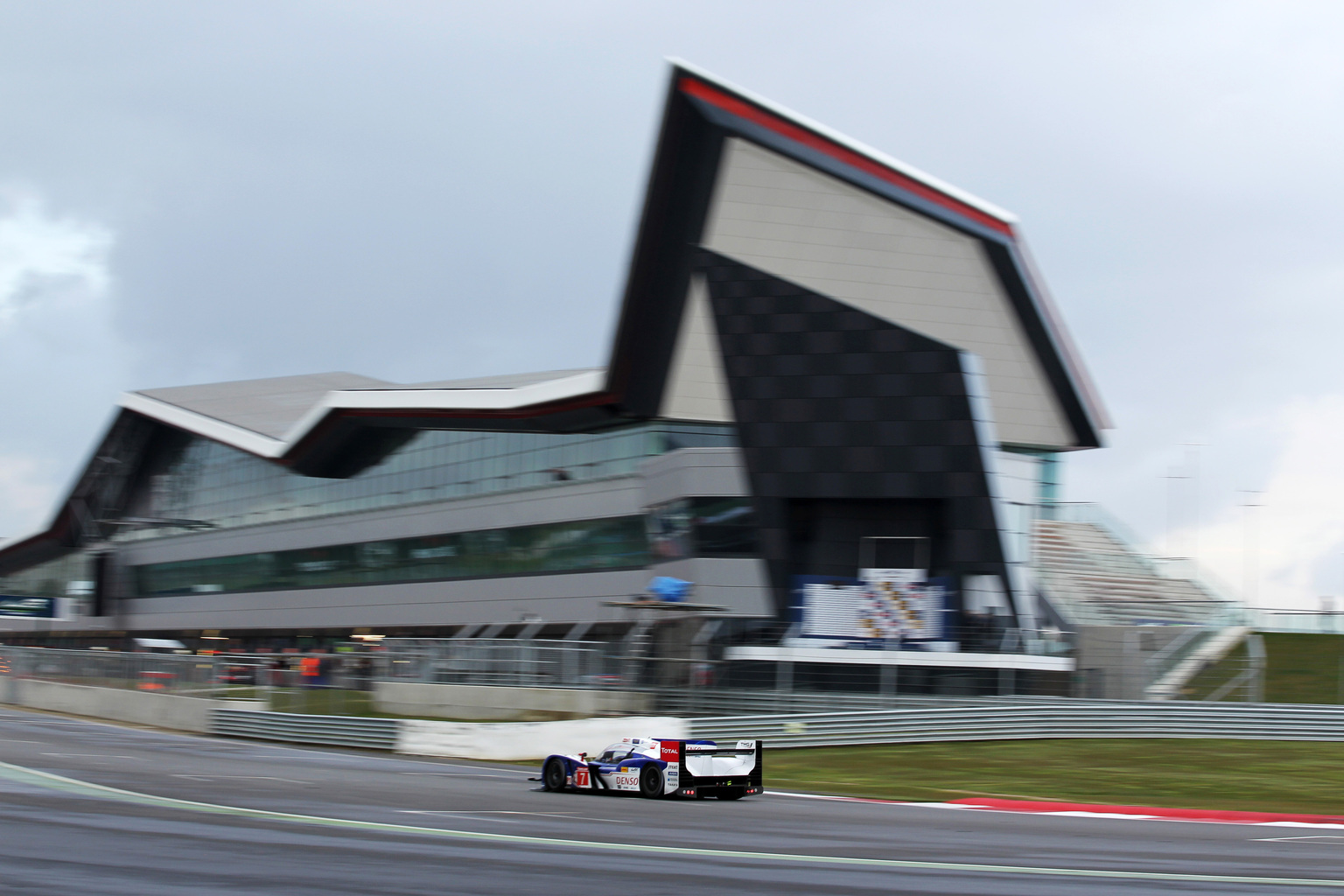 2013 6 Hours of Silverstone-1