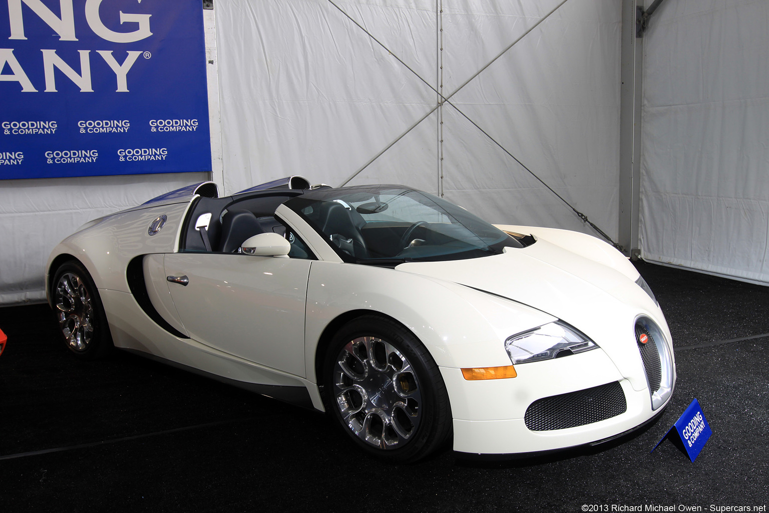 2009 Bugatti 16/4 Veyron Grand Sport Gallery