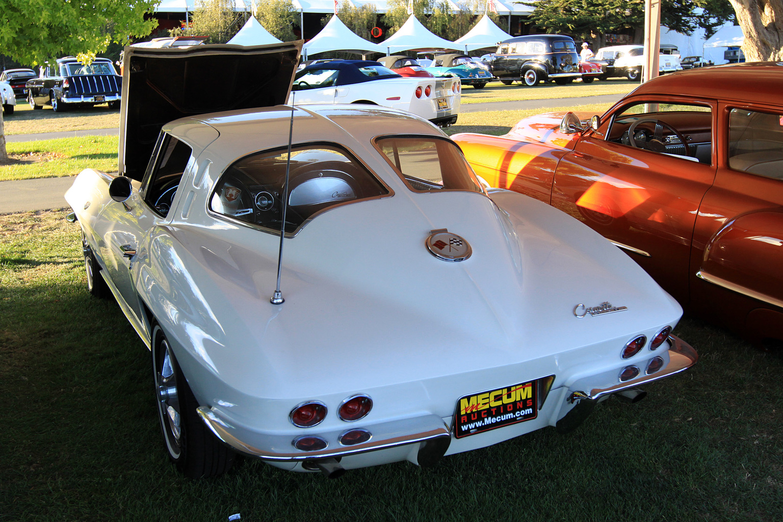 1963 Chevrolet Corvette Sting Ray ‘Split Window’ Gallery | Chevrolet ...