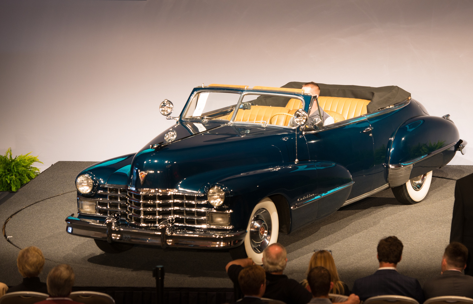 1947 Cadillac Series 62 Convertible Coupe