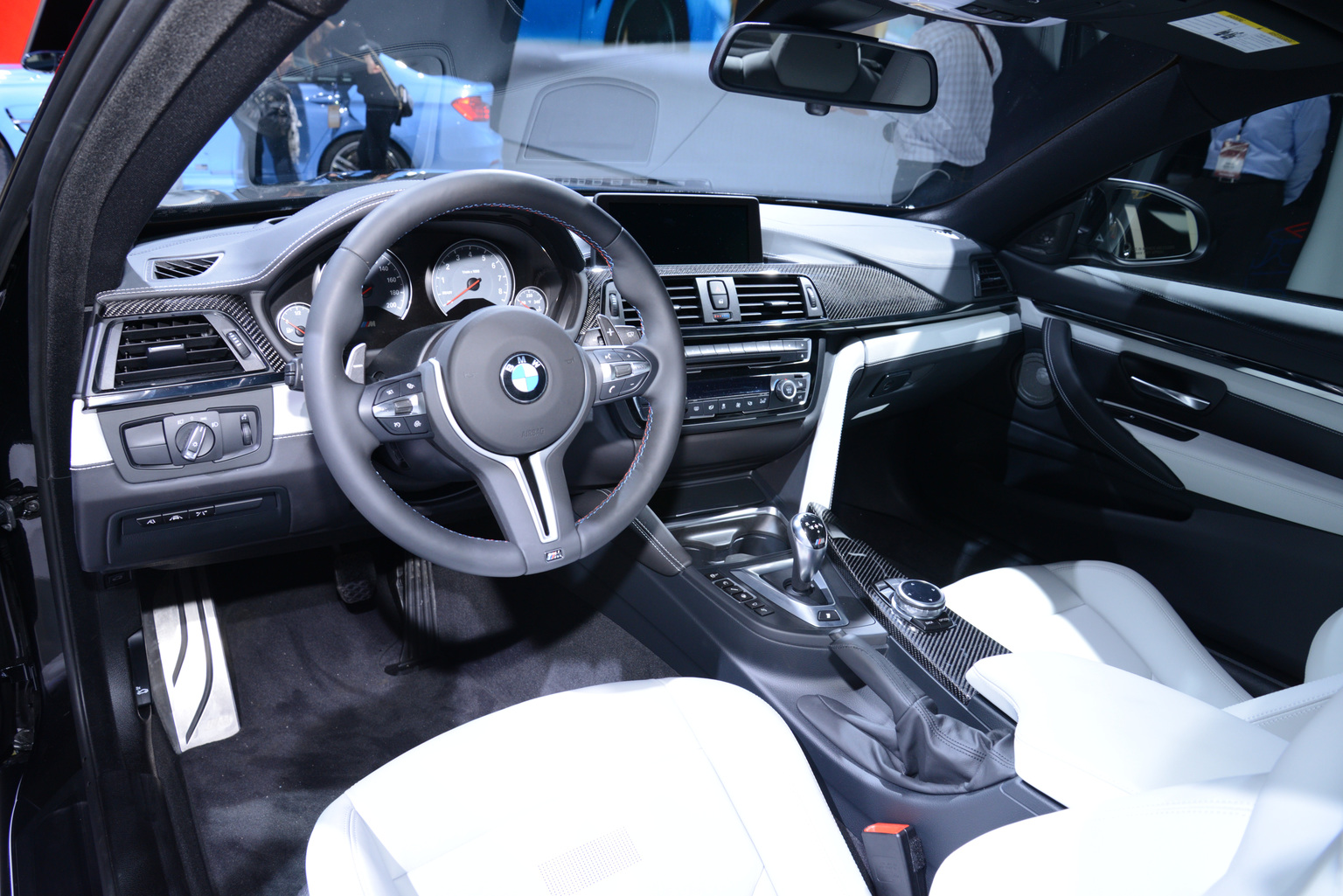 2014 BMW M4 Gallery