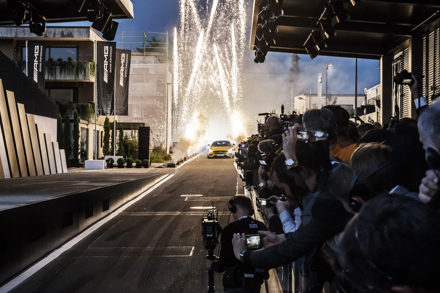 A new star Mercedes-AMG GT