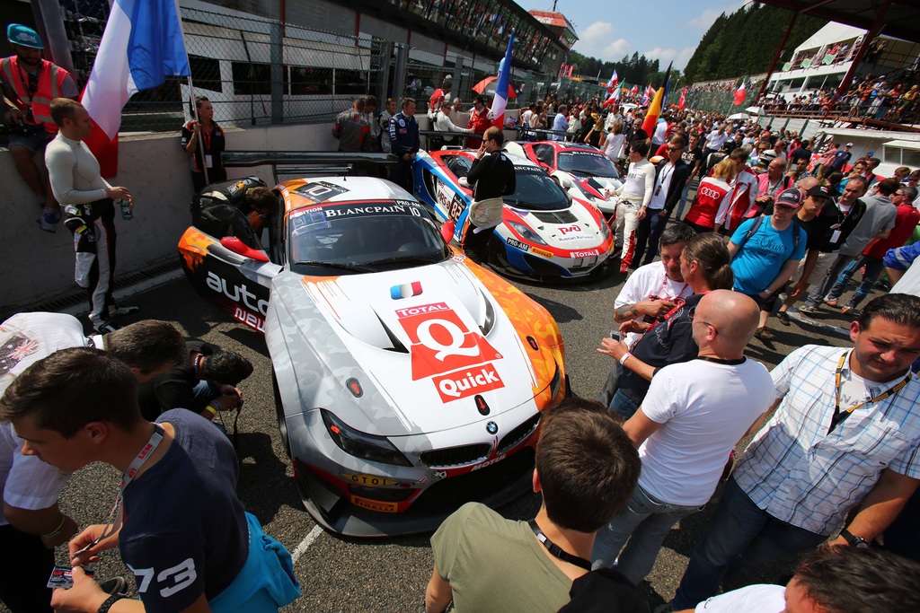 2010 BMW Z4 GT3 Gallery