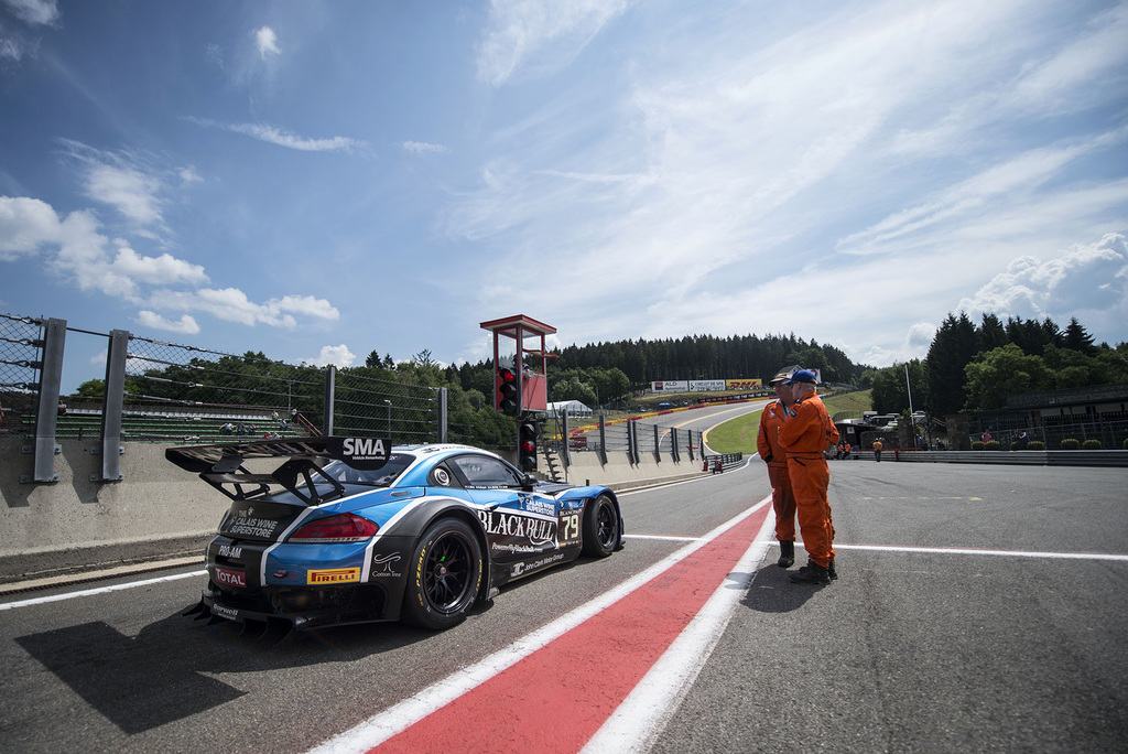 2010 BMW Z4 GT3 Gallery