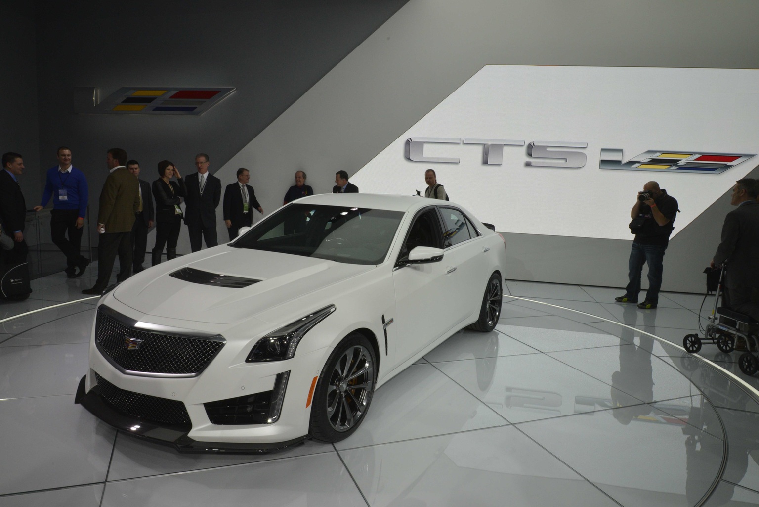 2016 Cadillac CTS-V Gallery