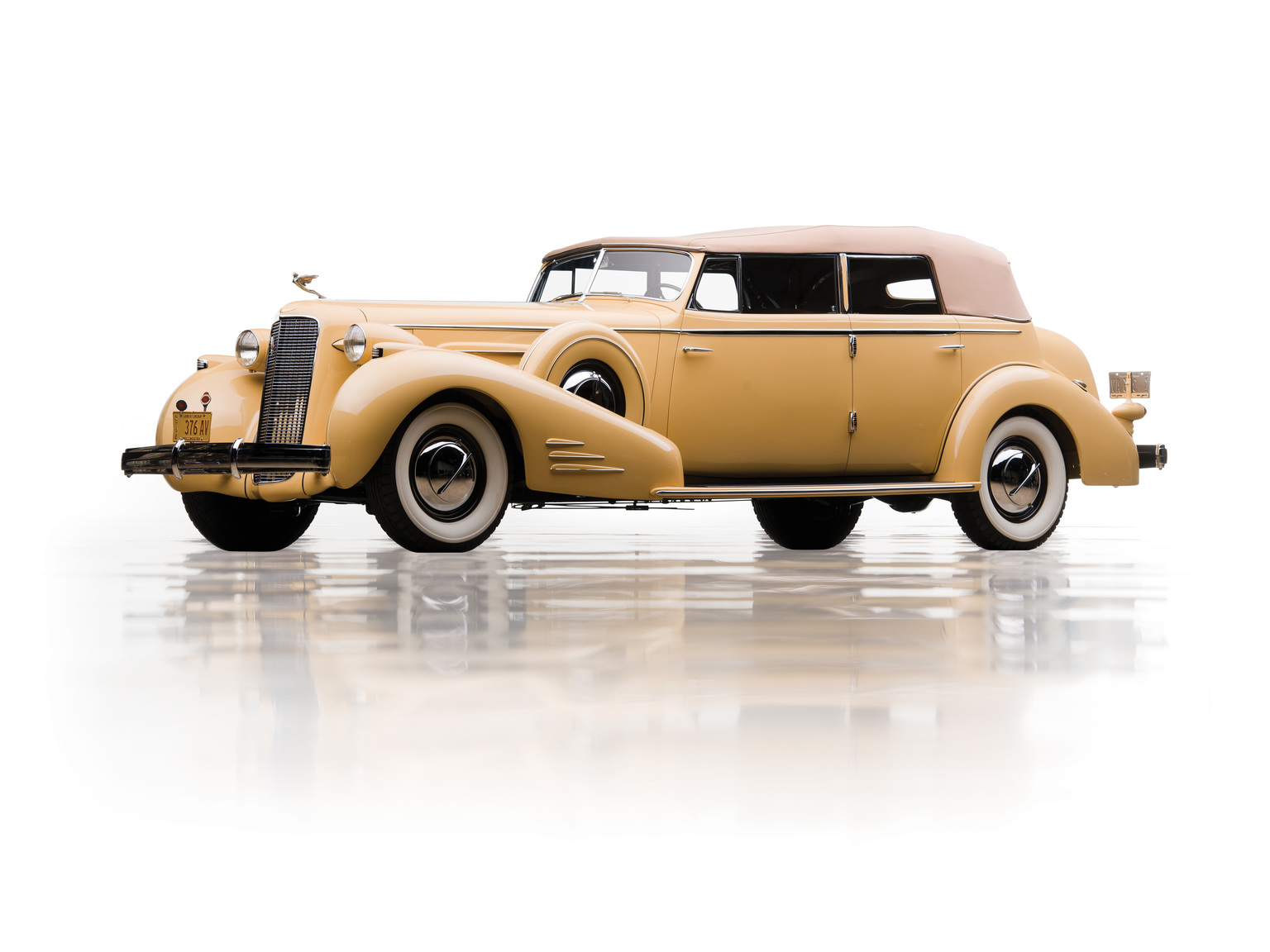 1934 Cadillac Series 452-D/60 V16 Gallery