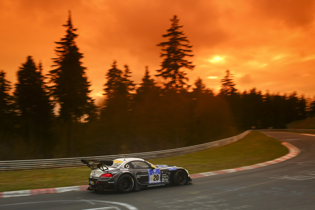 2010 BMW Z4 GT3 Gallery