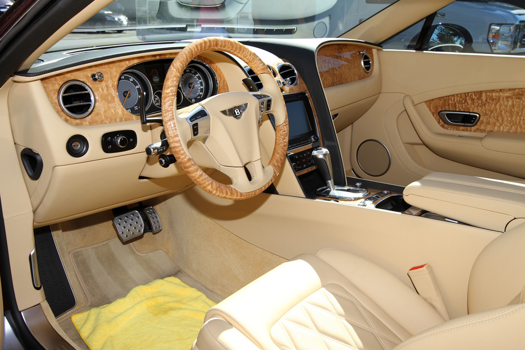 2012 Bentley Continental GTC Gallery