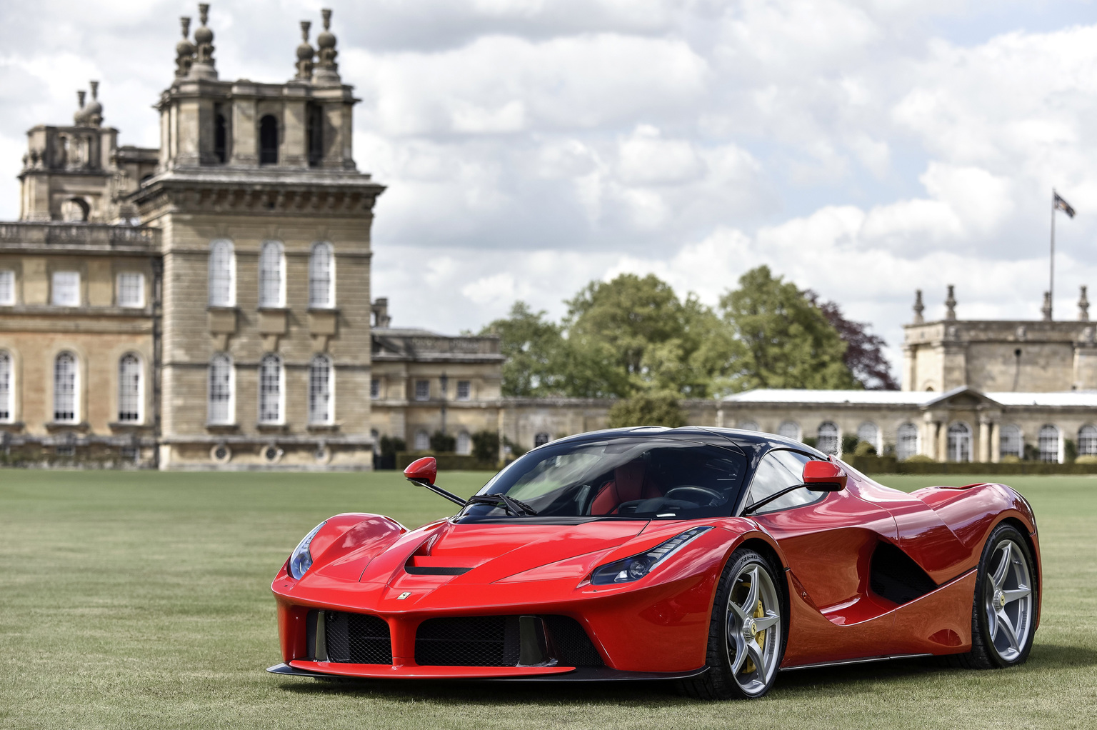 2015 Salon Priv Supercar Show and Chubb Insurance Concours d'Elgance