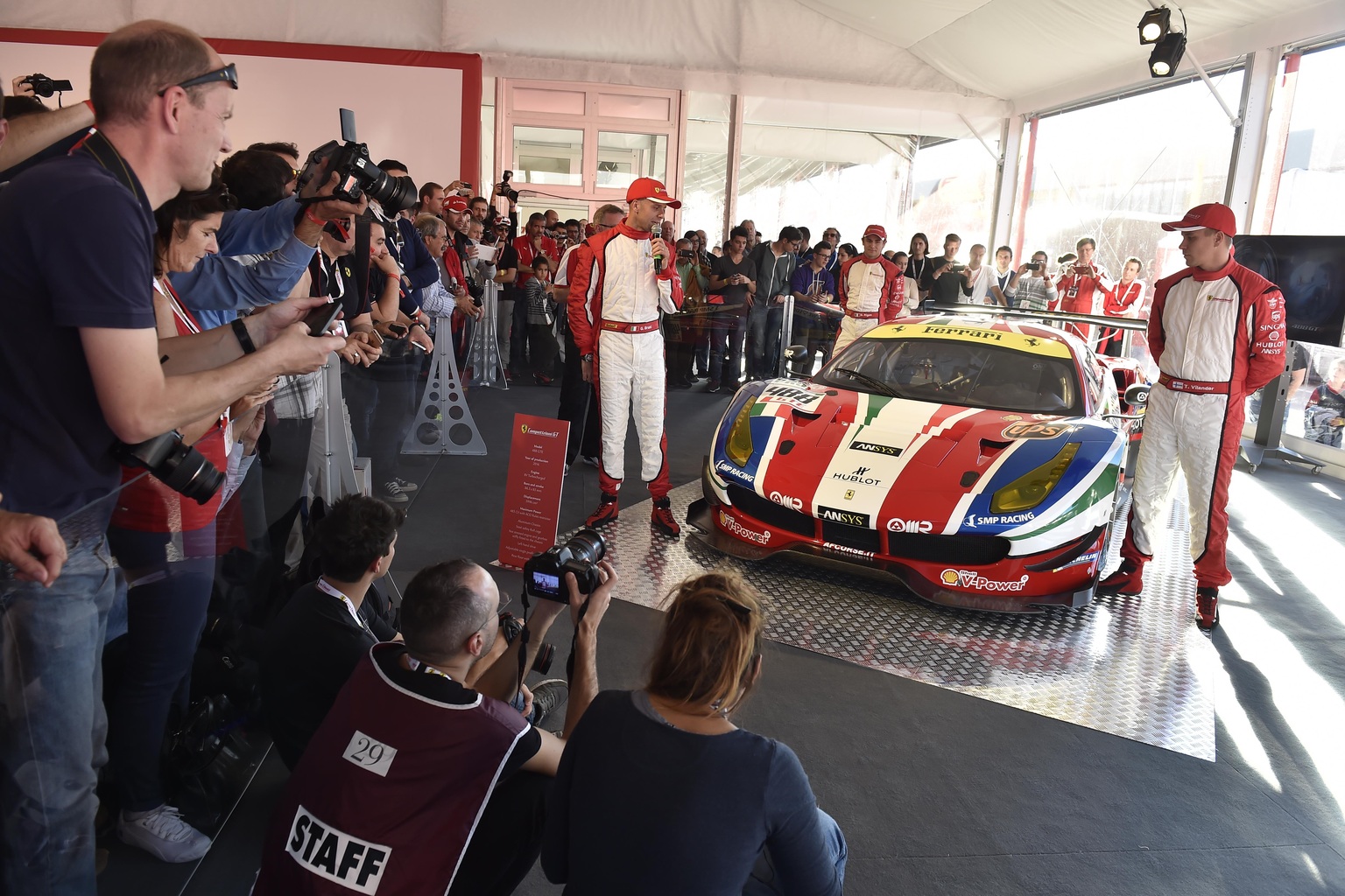 2016 Ferrari 488 GTE