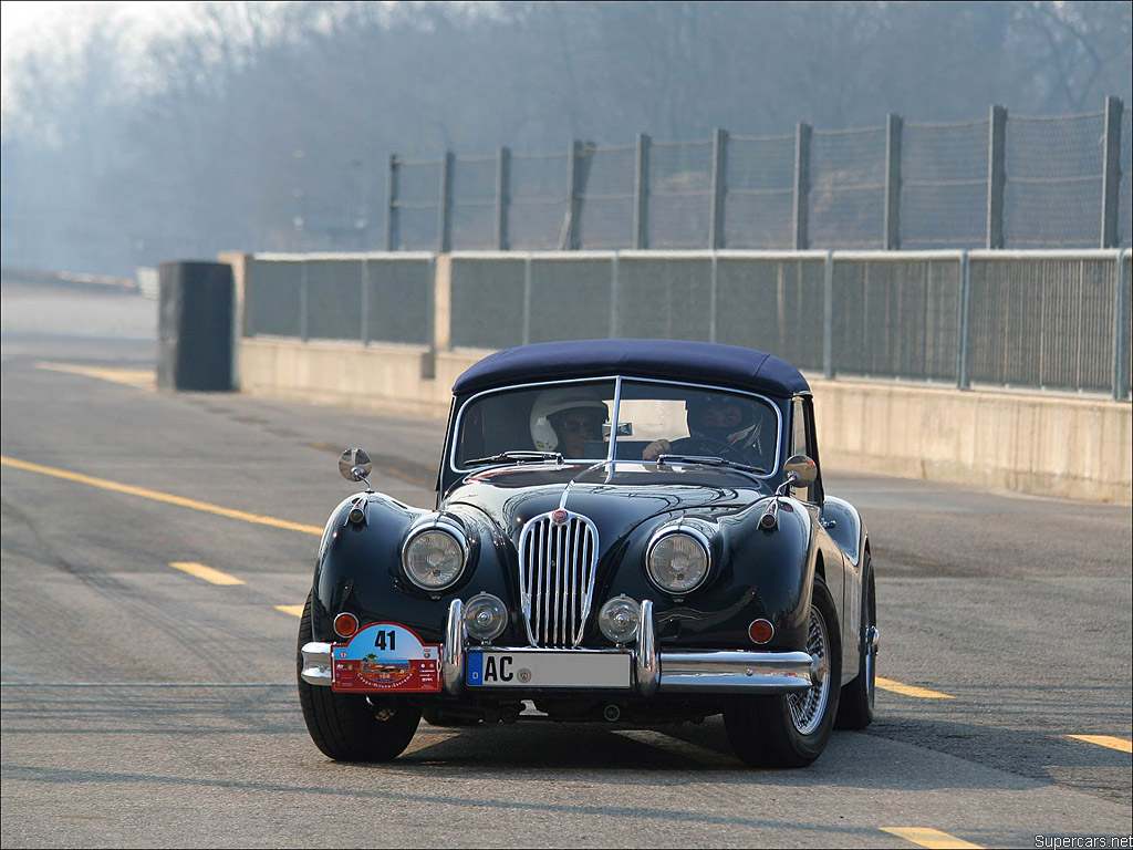 Jaguar XK140 Drophead Coupe