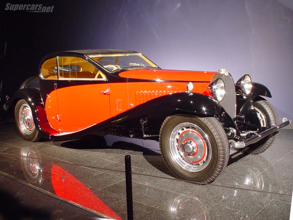 1932 Bugatti Type 50 Coupé Semi-Profilée