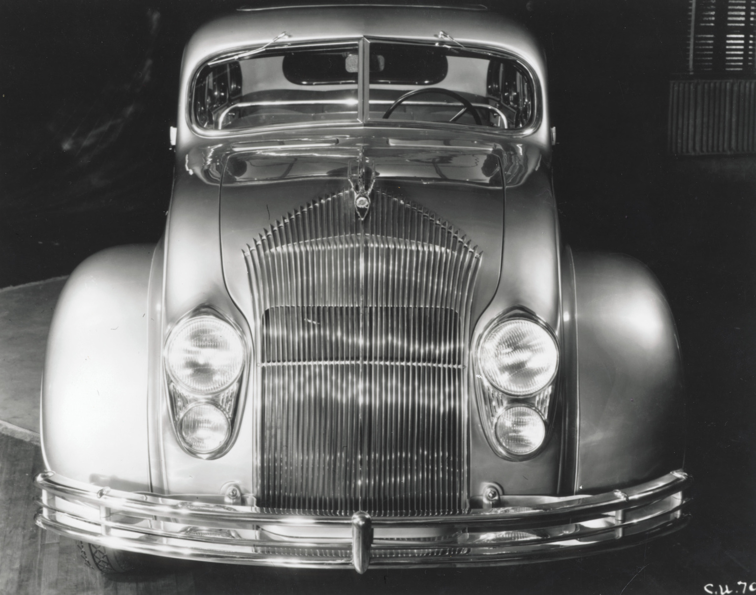 1934 Chrysler Airflow