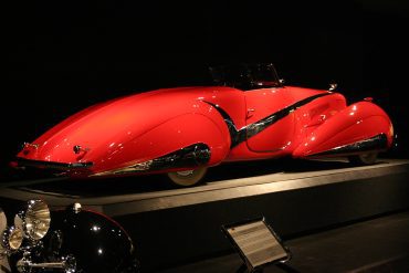 1937 Cadillac V16 Hartmann Cabriolet