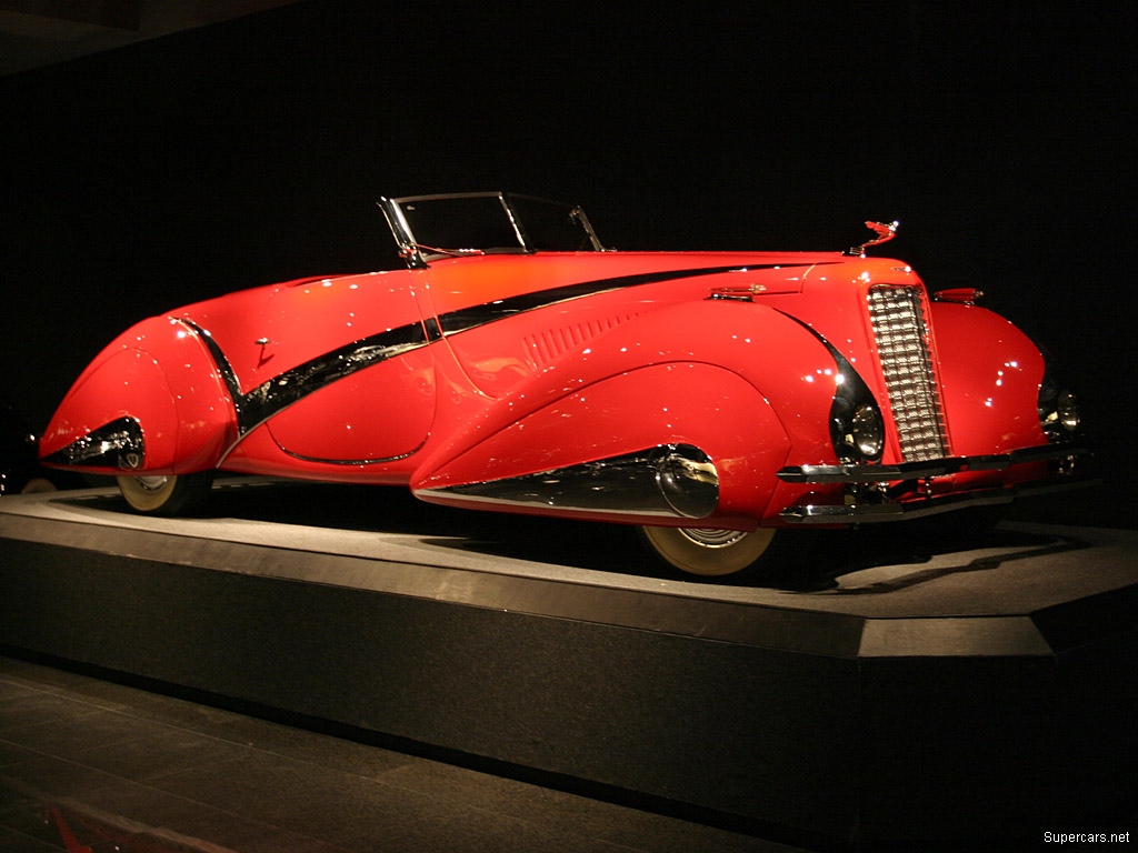 1937 Cadillac V16 Hartmann Cabriolet