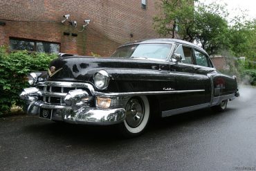 1953 Cadillac Series Sixty Special Fleetwood Sedan