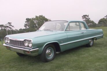 1964 Chevrolet Biscayne 409/425 HP