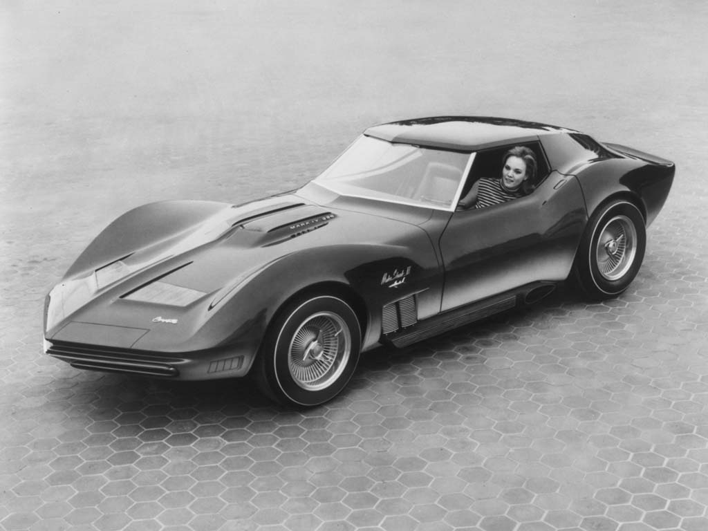 1965 Chevrolet Corvette Mako Shark II