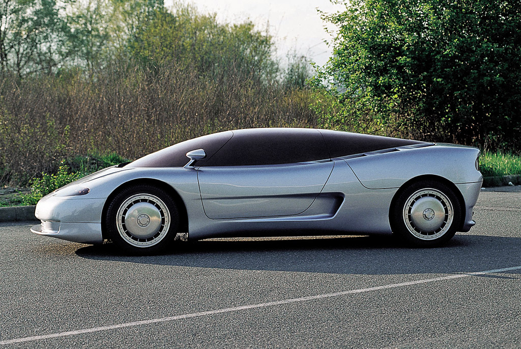 1990 Bugatti EB110 Prototype