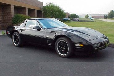 1990 Chevrolet Corvette ZR1 Active Suspension