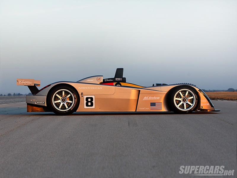 2002 Cadillac LMP-02