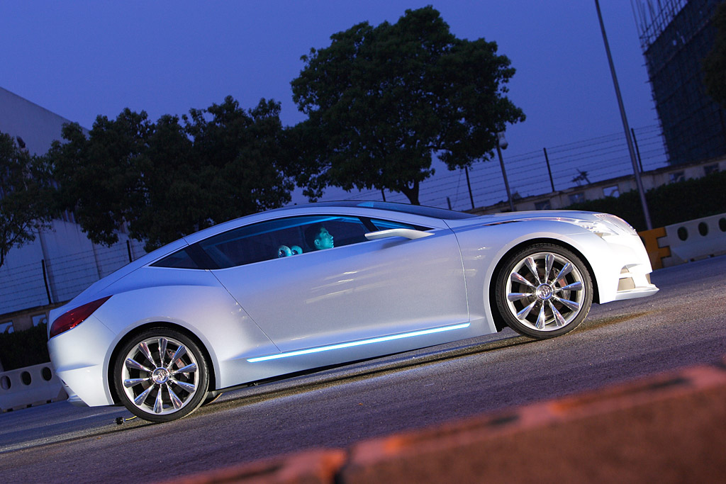 2007 Buick Riviera Concept