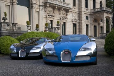 2009 Bugatti 16/4 Veyron Centenaire Edition