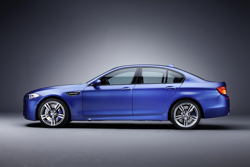 2011 BMW M5