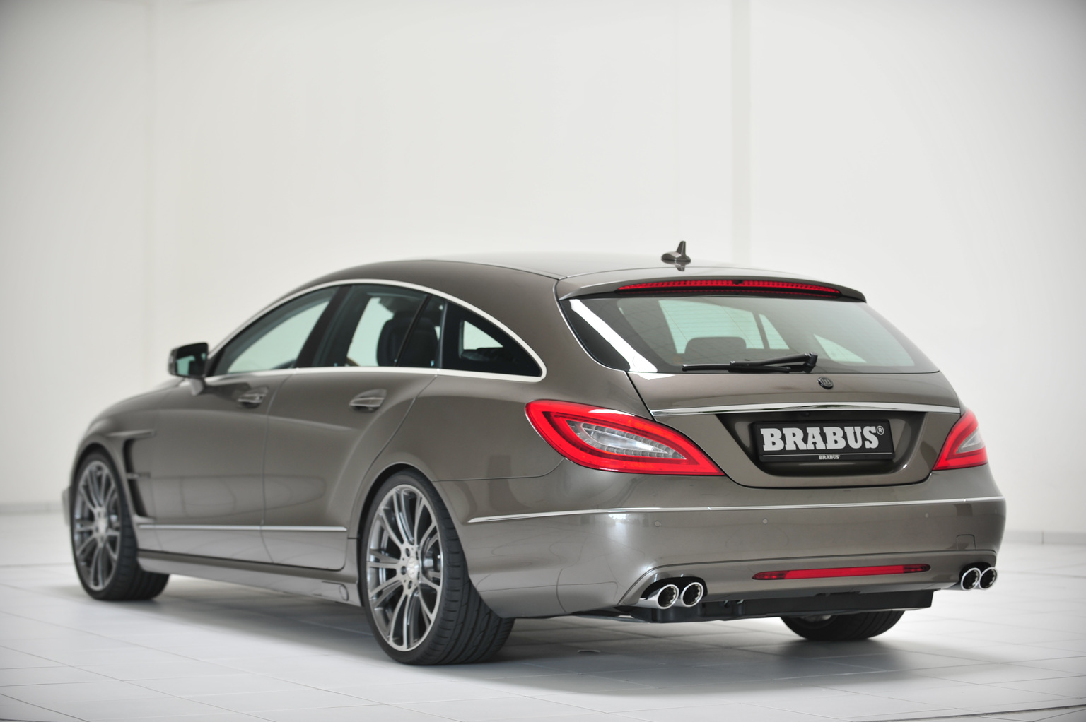 2012 Brabus CLS 63 AMG Shooting Brake