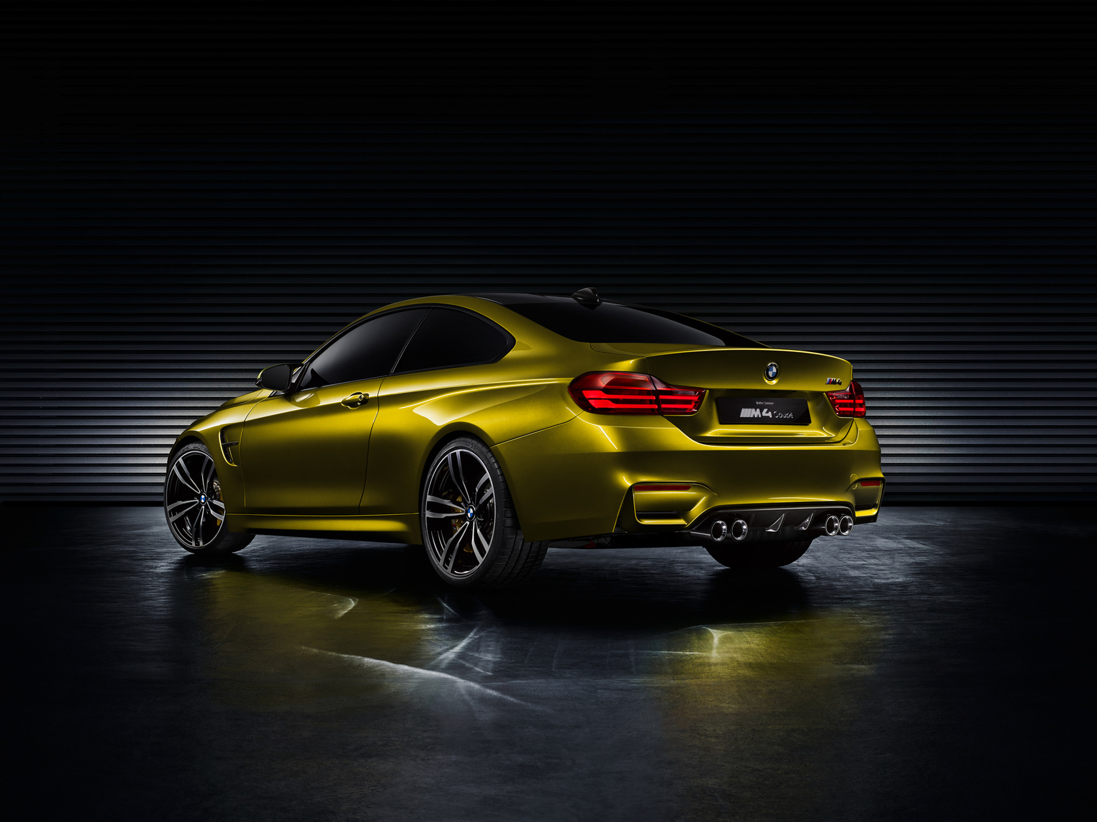 2013 BMW Concept M4 Coupe