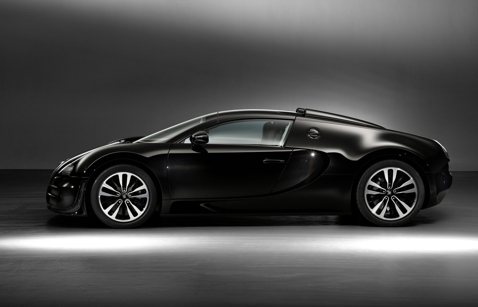 2013 Bugatti 16/4 Veyron Grand Sport Vitesse ‘Jean Bugatti’