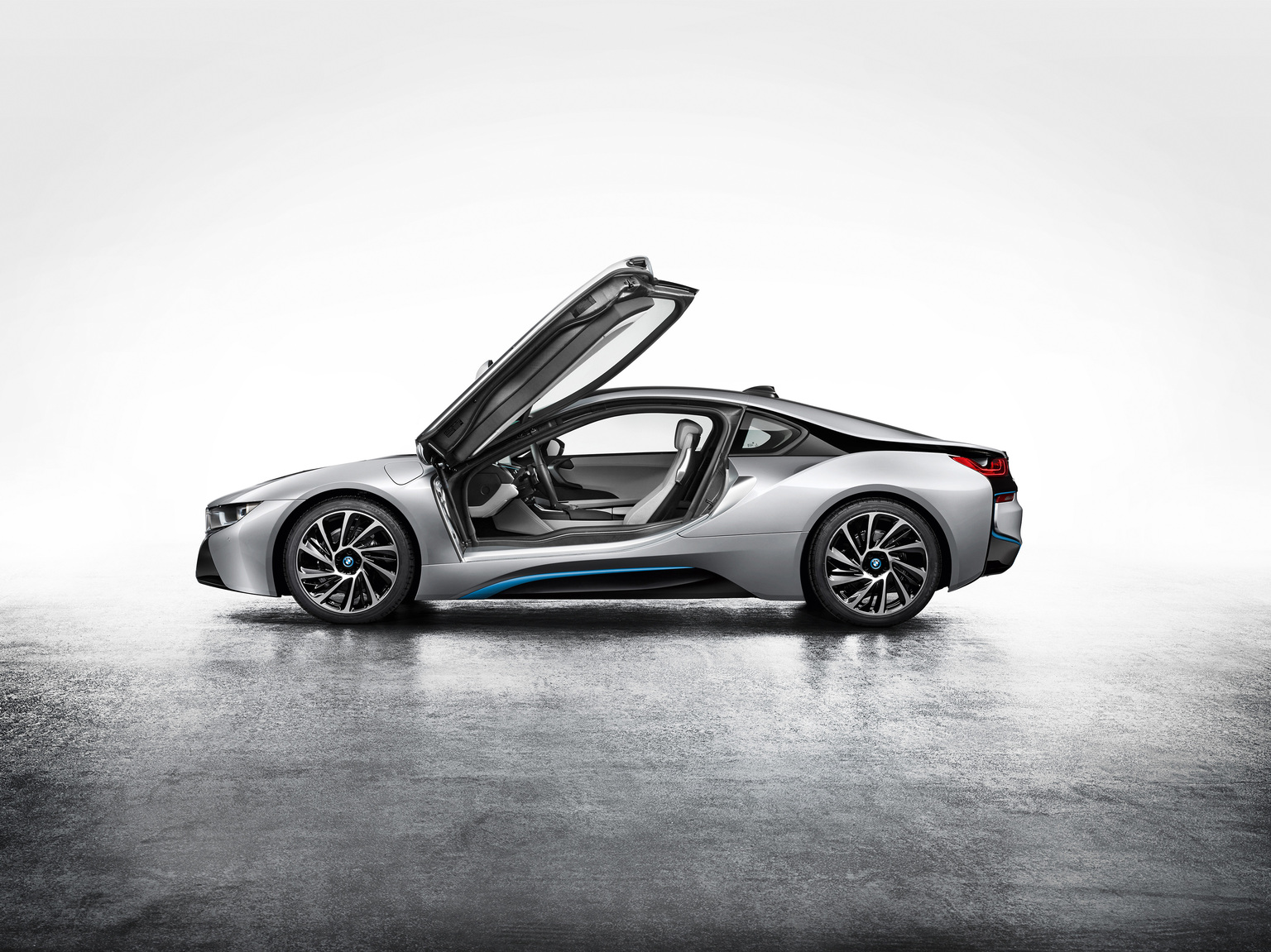 2014 BMW i8