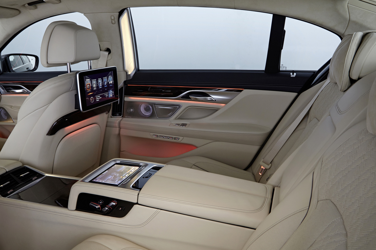 2015 BMW 750Li xDrive